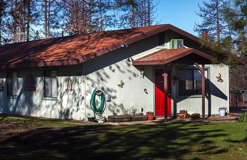 Mariposa House | The Cottage Retreat Yosemite