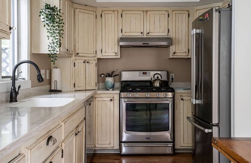 Williams Bay House | The Cottage Revisited... in the Heart of a Small Midwestern Beach Town