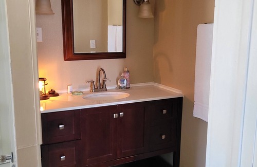 Eminence Other | The Cottage Room has 2 queen beds and private bathroom