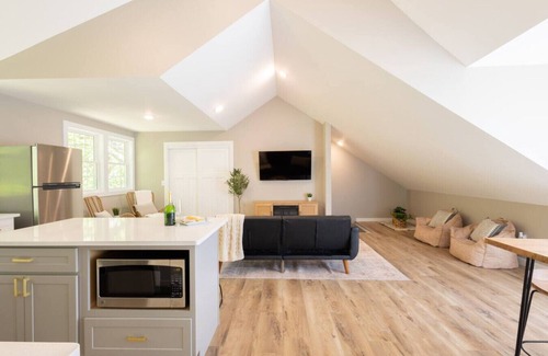Jackson House | The Cottage, Rusted Route Farms