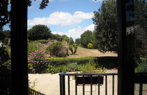 Ploezal Cottage | The Cottage Sleeps 4 (1 Bedroom)