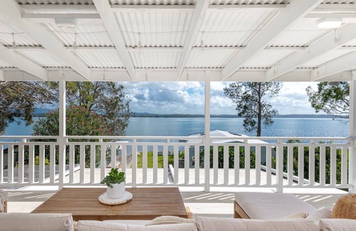 Bonnells Bay Apartment | The Cottage- stunningly designed for comfort and relaxation