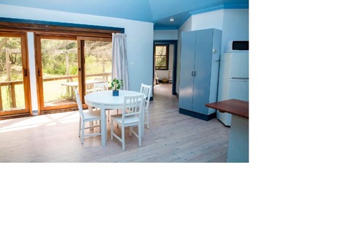 South Coast Cottage | The Cottage@TommghanRest Water Views of the Tomaga