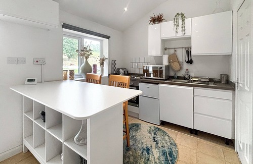 Chipstead Cottage | The Cottage - UK47807