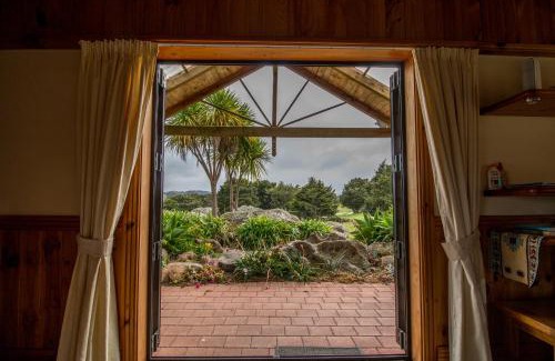 Ruatangata West House | The Cottage Wai Rua