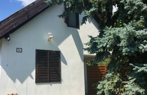 Keszthely House | The Cottage with thatched reed rooftop
