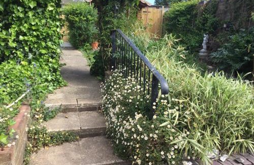 Littlehampton House | The Cottages by the Sea