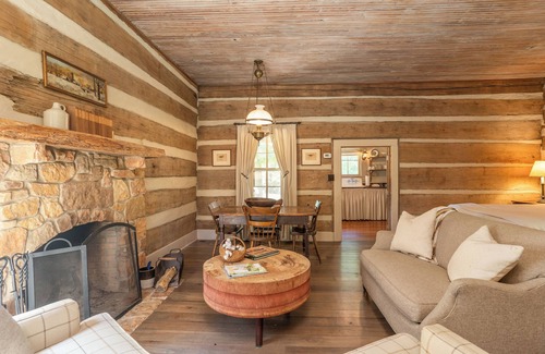 Bells Cabin | The Cotton Gin Cabin at Green Frog Farm