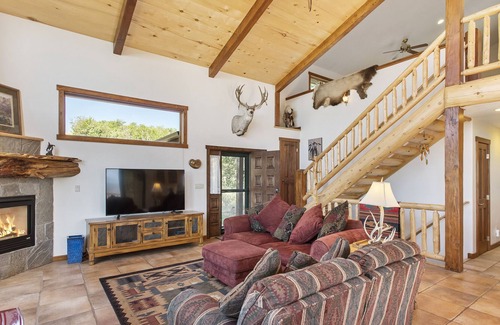 Glenwood Springs House | The Cottonwood Cottage - Space, Serenity, & Views