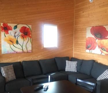 Gander House | The Country Inn Cottage