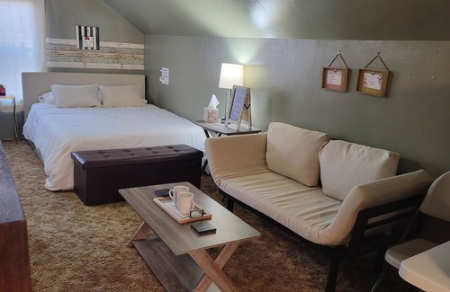 Sterling Apartment | The Country Vintage Loft