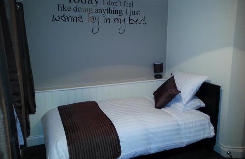 Thrapston Bed & Breakfast | The Court House Inn