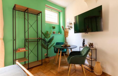 Rione III Colonna Apartment | The Court Piazza di Spagna