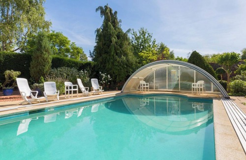 Kemerton Cottage | The Courtyard Cottage