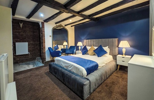 Stotfold Hotel | THE COURTYARD LODGE