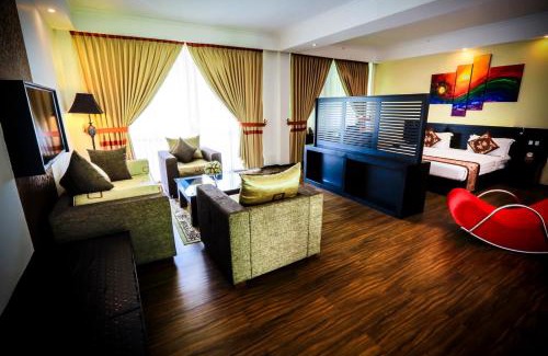 Kalagedihena Hotel | The Covanro Airport Hotel - Katunayake
