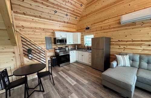 Farmers Cottage | The Cove at Cave Run — Brand New Cottage minutes from Cave Run Lake