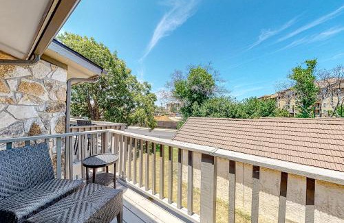 Horseshoe Bay Apartment | The Cove at Horseshoe Bay