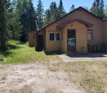 Manitoulin District House | The Cove