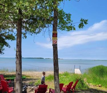 Manitoulin District House | The Cove