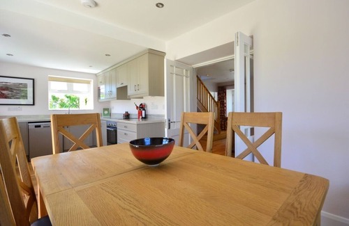 Ballyferriter House | The Cove