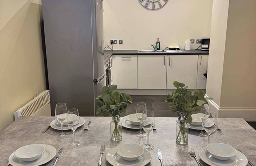 Southport Apartment | The Cove Suite Summar