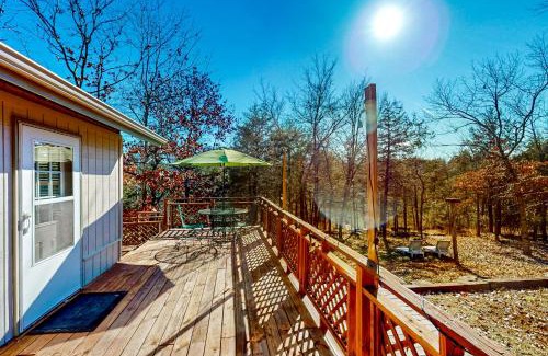 Eagle Rock House | The Cove