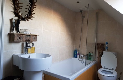 Glastonbury House | The Covenstead