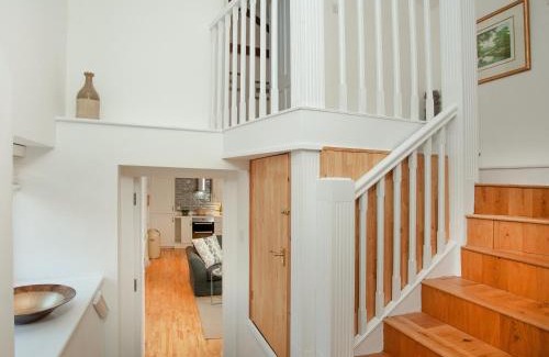 Crediton House | The Cow Shack