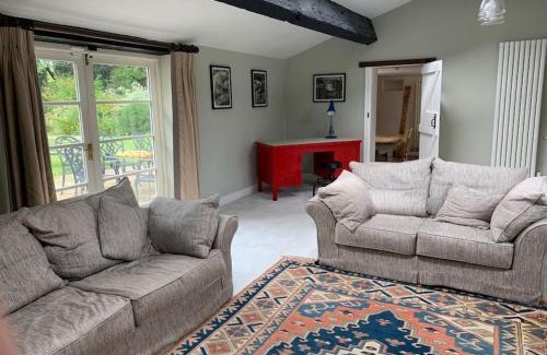 Odcombe Apartment | The Cow Shed at Bank Farm