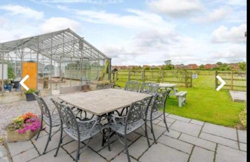 Longton Apartment | The Cow Shed