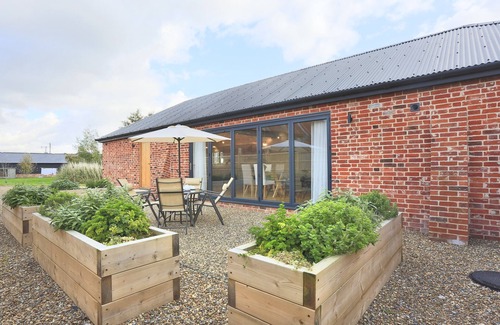 Yoxford House | The Cow Shed - One Bedroom House, Sleeps 2