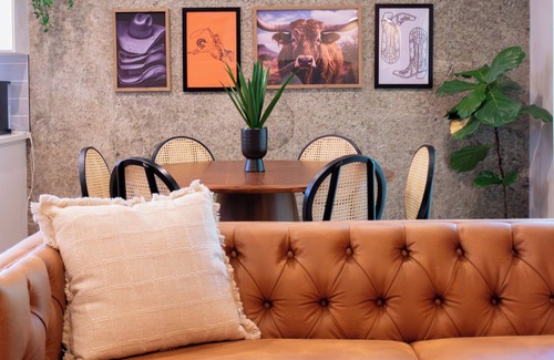 Lockhart House | The Cowboy Retreat