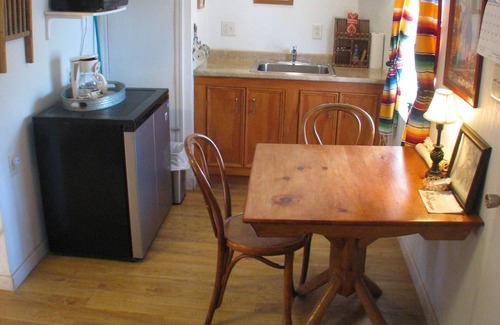 Rodeo Cottage | The Cowboy Room . At Mountain Valley Lodge Rodeo New Mexico
