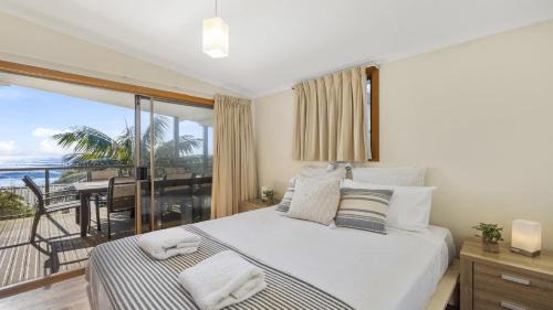 Valla Beach House | The Cowrie House - Ocean Views, Village, Surf