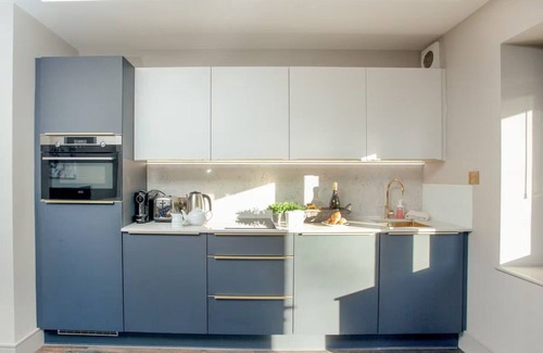 Down Thomas House | The Cowrie - Three Bedroom House, Sleeps 6