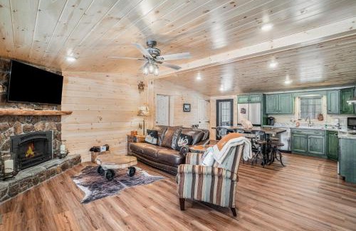Thompsonville House | The Cozy Cabin
