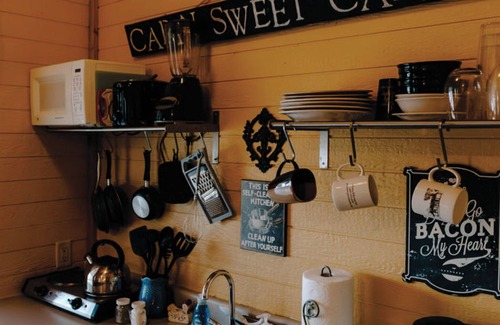 Rio Frio Cabin | The Cozy Cabin @ Whiskey Mountain Great Location!