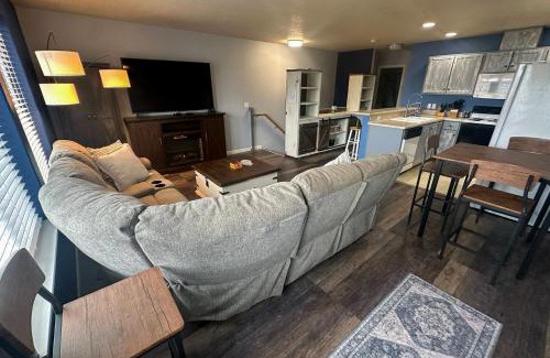 Long Beach House | The Cozy Coast