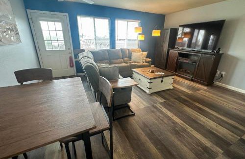 Long Beach House | The Cozy Coast