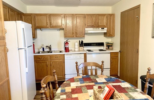 Crittenden Apartment | The Cozy Den located near the Ark Encounter