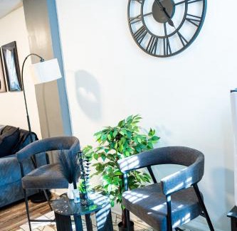 Reading Apartment | The Cozy Grey Haven Home - 1st floor
