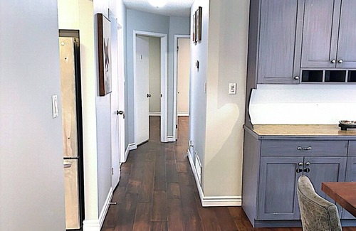 Durham Region House | The Cozy Home. Lovely 3 bedroom house near Restaurants, Park, Supermarket & 401"