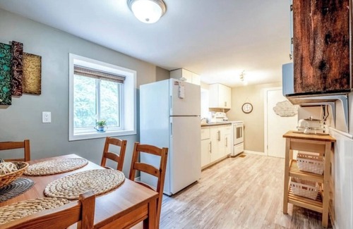 Waterloo Cottage | The Cozy Loft - Gem in the city