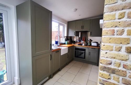 Northfield House | The Cozy Nest - West London