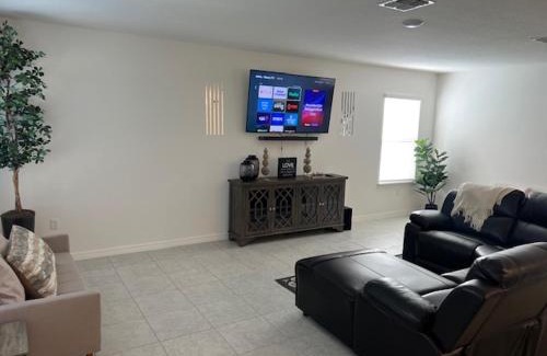 Winter Haven House | The Cozy Nook