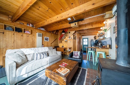 Big Bear City Cabin | The Cozy Rozy A Frame Cabin