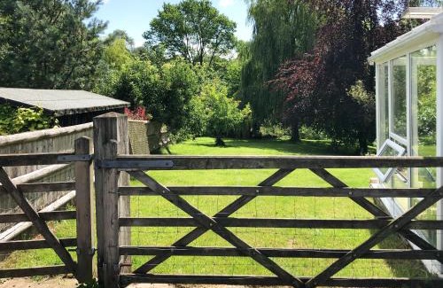 Kniveton House | The Creamery