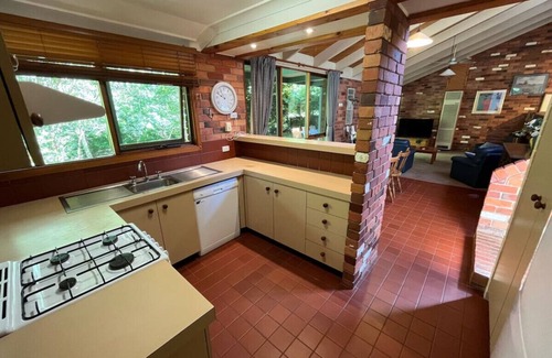 Wodonga House | The Creek Cottage Wodonga