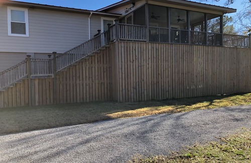 Huger House | The Creek House is super nice and country quiet. Come and enjoy!